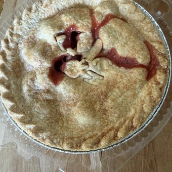 Sommherr’s - Strawberry Peach Pie - Delis Near Me - Gosport, Indiana Sommherr’s - Strawberry Peach Pie - Delis Near Me - Gosport, Indiana