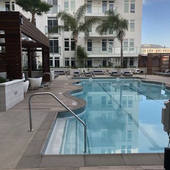 Modera Hollywood - Pool, Jacuzzi & Bar Cabana - Apartments Near Me - Los Angeles, California Modera Hollywood - Pool, Jacuzzi & Bar Cabana - Apartments Near Me - Los Angeles, California