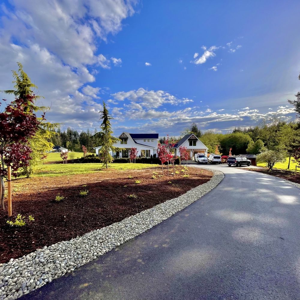 Cascade West Development - the driveway leading to the home - General Contractors Near Me - Ridgefield, Washington Cascade West Development - the driveway leading to the home - General Contractors Near Me - Ridgefield, Washington