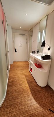 citizenM Copenhagen Radhuspladsen by null