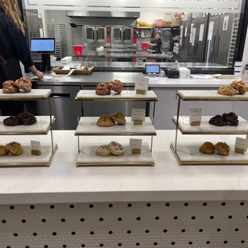 Batch & Box - Del Mar - Bakeries Near Me - San Diego, California