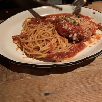 Taverna - Chicken Parmigiana - Italian Near Me - Newark, Delaware