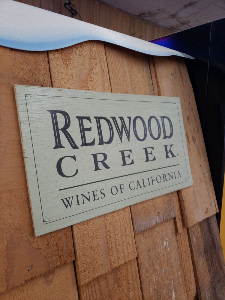 WOOD VILLAGE MARKET & DELI Updated September 2024 23830 NE Halsey