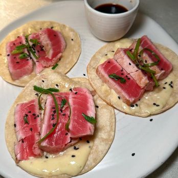 The Helmsman - Seared Yellowfin Tuna Tacos - New American Near Me - Groton, Connecticut