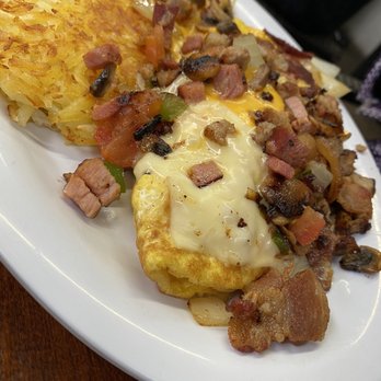 Donna Kaye's Cafe - Denver Omelette - American Near Me - Bakersfield, California Donna Kaye's Cafe - Denver Omelette - American Near Me - Bakersfield, California