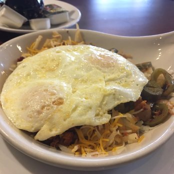 Eggsellent Cafe - Santa fe skillet with chorizo, and jalapeño! Goes perfect with their hot sauce (from gordy's) - Breakfast & Brunch Near Me - Carrollton, Texas