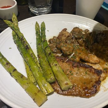 Carrabba's Italian Grill - Asparagus and Veal Marsala. Asparagus was too hard for me but our servers gladly swapped it. - Italian Near Me - Orlando, Florida Carrabba's Italian Grill - Asparagus and Veal Marsala. Asparagus was too hard for me but our servers gladly swapped it. - Italian Near Me - Orlando, Florida