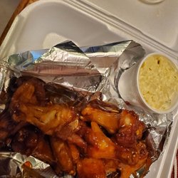 Big Mike’s - 12 wings - Kick'n Bourbon and Sweet Chili with potato salad