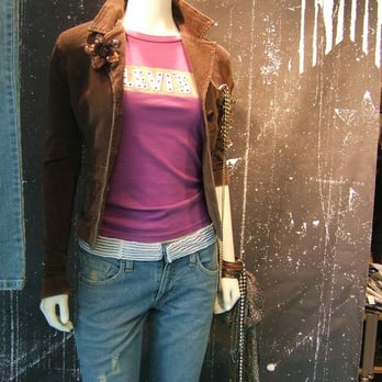 Levi’s Store - Men's Clothing Near Me - Chicago, Illinois Levi’s Store - Men's Clothing Near Me - Chicago, Illinois