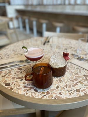 Sipeos Restaurant & Bar by null