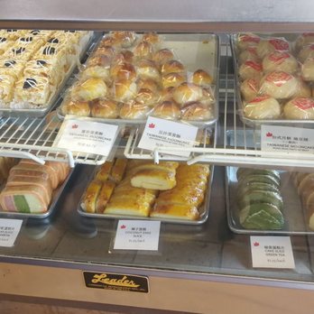 Yeh's Bakery - Pastries, Cakes, Mooncake - Bakeries Near Me - Flushing, New York Yeh's Bakery - Pastries, Cakes, Mooncake - Bakeries Near Me - Flushing, New York