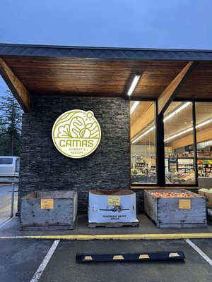 Camas Market & Bakery by null
