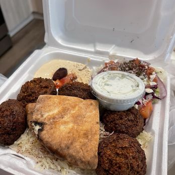 Folsom Pizza & Kabob - Falafel plate - yummy!!! - Mediterranean Near Me - Folsom, California