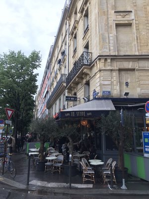 La Seine Café by null