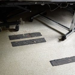 Teays Valley Center - Floor never cleaned