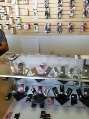 The Austin Cell Phone 7801 N Lamar Blvd Suite B166 Austin Tx Electronic Equipment Supplies Retail Mapquest