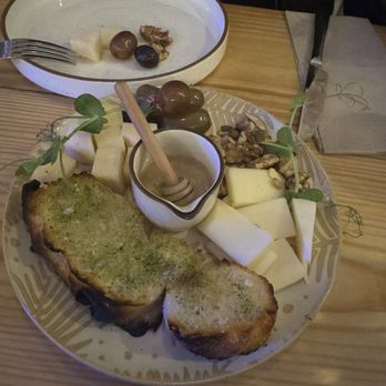 allmine - Cheese board - Pizza Near Me - Oceanside, California