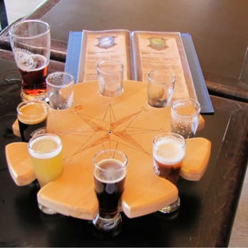 Le Naufrageur - Belle palette de dégustation avec description des bières - Brasseries Near Me - Carleton, Quebec Le Naufrageur - Belle palette de dégustation avec description des bières - Brasseries Near Me - Carleton, Quebec