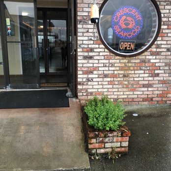 Crescent Seafood - Seafood Markets Near Me - Crescent City, California
