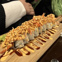 Hamachi Sushi