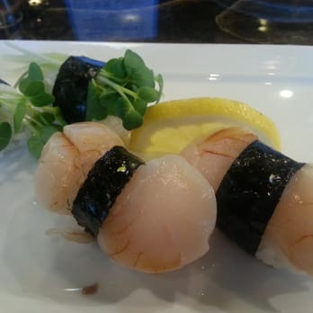 Yataimura Maru - Otome (Daikon Sprout) and Sea Scallop (Hotate) nigiri - Sushi Bars Near Me - Portland, Oregon Yataimura Maru - Otome (Daikon Sprout) and Sea Scallop (Hotate) nigiri - Sushi Bars Near Me - Portland, Oregon