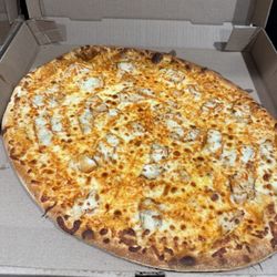 Pepperoni's Pizza - Buffalo Chicken Pizza