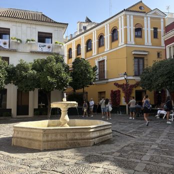 El Librero - plaza - Spanish Near Me - Seville, SE