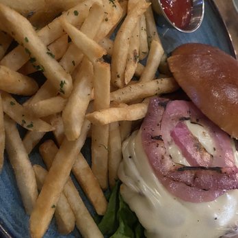 Eureka! - American Near Me - Redlands, California