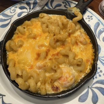 Bubba Gump Shrimp - Mac & cheese shrimp - Seafood Near Me - Long Beach, California
