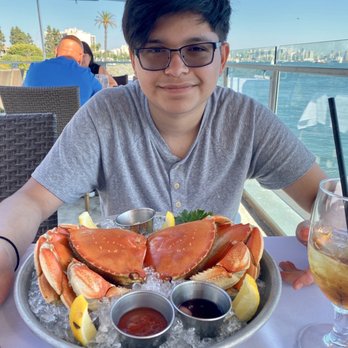 Tom Ham's Lighthouse - Whole Dungeness Crab - Breakfast & Brunch Near Me - San Diego, California Tom Ham's Lighthouse - Whole Dungeness Crab - Breakfast & Brunch Near Me - San Diego, California