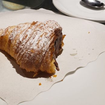 Gran Caffè Rione VIII - Gianduia ( Sweet chocolate hazelnut spread) filled croissant - Beer, Wine & Spirits Near Me - Rome, RM Gran Caffè Rione VIII - Gianduia ( Sweet chocolate hazelnut spread) filled croissant - Beer, Wine & Spirits Near Me - Rome, RM