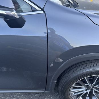 Caliber Collision - Uneven gaps - Body Shops Near Me - Glendale, California