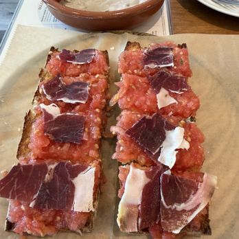 Bulla Gastrobar - Pan con Tomate with Jamon Iberico - Gastropubs Near Me - Winter Park, Florida