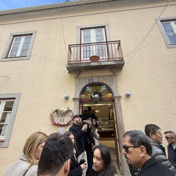 Casa Piriquita - Cafes Near Me - Sintra, 11