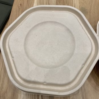 sweetgreen - Healthy Salads, Wraps, and Bowls - Interesting shaped bowls but they give huge portions - Salad Near Me - Pasadena, California sweetgreen - Healthy Salads, Wraps, and Bowls - Interesting shaped bowls but they give huge portions - Salad Near Me - Pasadena, California
