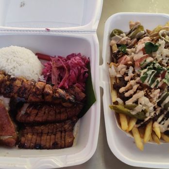 Yoyo’s Hot Dogs - POST Market - bulgogi fries (right) - Hot Dogs Near Me - Houston, Texas Yoyo’s Hot Dogs - POST Market - bulgogi fries (right) - Hot Dogs Near Me - Houston, Texas