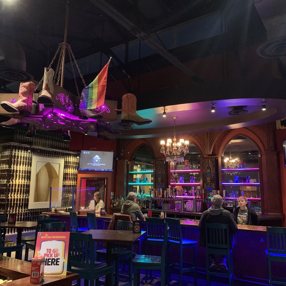 Mellow Mushroom - Bar & Roof Lamp - Pizza Near Me - Denton, Texas Mellow Mushroom - Bar & Roof Lamp - Pizza Near Me - Denton, Texas