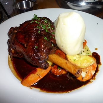 Belgo Centraal - Lamb Shank - soft and falls off the bones - Belgian Near Me - London, XGL