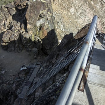 Sierra Buttes - The infamous stairs. While steep with shallow steps, the whole structure felt really sturdy. - Hiking Near Me