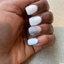 Polished Nails - Nails never again I will never ever go back to this nail shop they messed up my nails didn't pain the color I wanted and they were so rude!