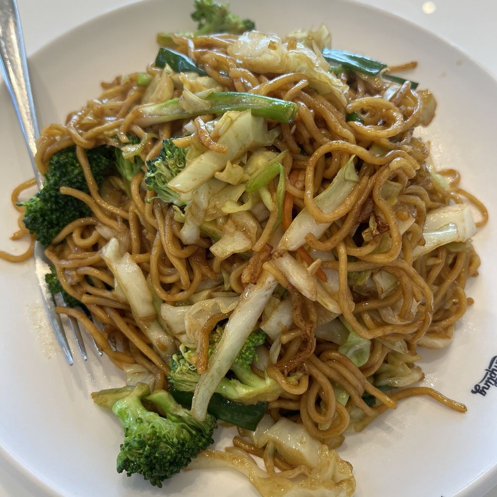 Super Dumpling - Pan fries veggies noodles super fresh - Noodles Near Me - Orange, California