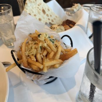 The Capital Grille - Truffle fries - Steakhouses Near Me - Honolulu, Hawaii The Capital Grille - Truffle fries - Steakhouses Near Me - Honolulu, Hawaii
