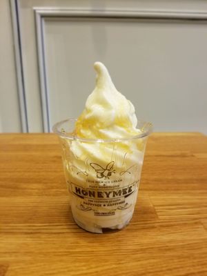 Honeymee DTLA by null