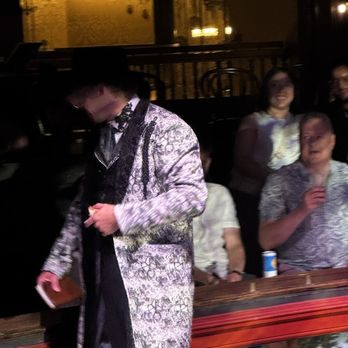 Atomic Saloon Show - Western man engaging with the audience - Performing Arts Near Me - Las Vegas, Nevada Atomic Saloon Show - Western man engaging with the audience - Performing Arts Near Me - Las Vegas, Nevada
