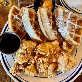 Queens Bully - Gastropubs Near Me - Forest Hills, New York