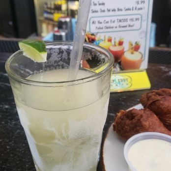 Casa Tequila Bar & Grill - House Margarita and overcooked wings (all drumsticks). - Mexican Near Me - Lorton, Virginia