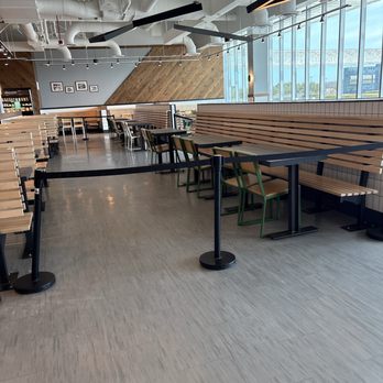Shake Shack - Beverage Store Near Me - Chantilly, Virginia Shake Shack - Beverage Store Near Me - Chantilly, Virginia
