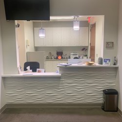 E&E Acupuncture - Check in