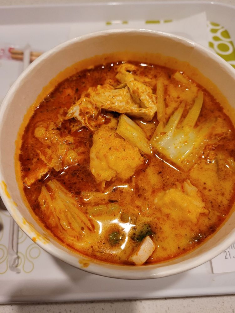 BUBBLE WAFFLE CAFE Updated August 2024 495 Southwest Marine Drive