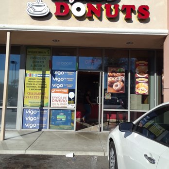 ORO Donuts - the front of the store - Donuts Near Me - Fullerton, California